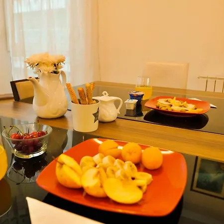 公寓 City Center Grand - Three-bedroom, Free Parking *