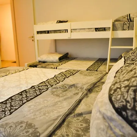 公寓 City Center Grand - Three-bedroom, Free Parking *