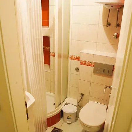 City Center Grand - Three-bedroom, Free Parking